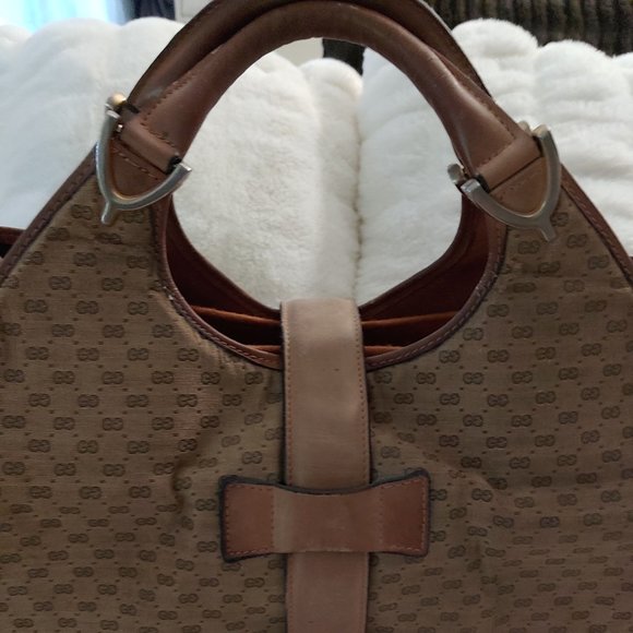 Vintage GUCCI Stirrup Hobo Micro GG Bag Leather Accents, Large - Picture 5 of 16